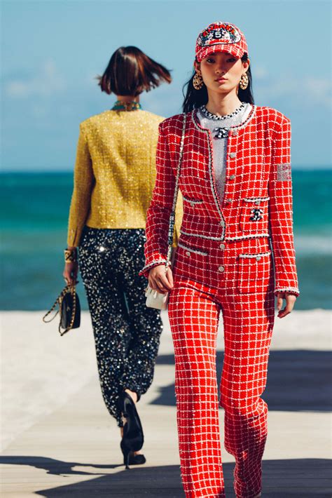 defile chanel croisiere 2022|The Film of the CHANEL Cruise 2022/23 Show — CHANEL Shows.